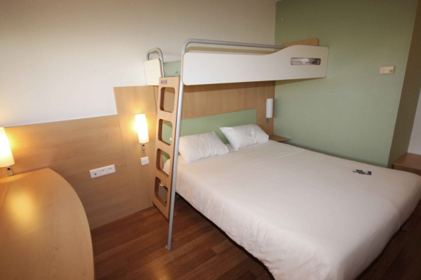 Hotel ibis budget Site du Futuroscope